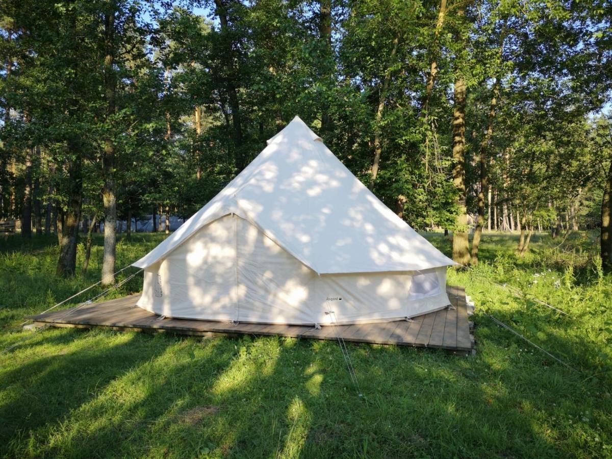 Glamping Kaliska Hotel Łochów Bagian luar foto