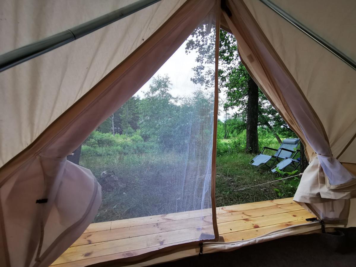 Glamping Kaliska Hotel Łochów Bagian luar foto