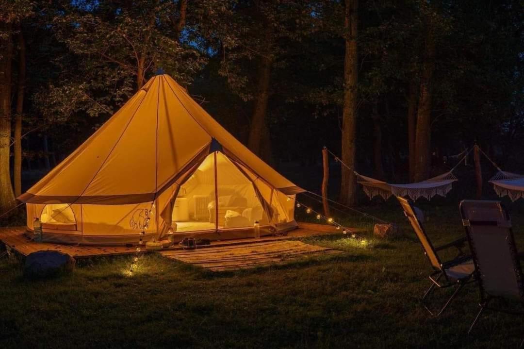 Glamping Kaliska Hotel Łochów Bagian luar foto
