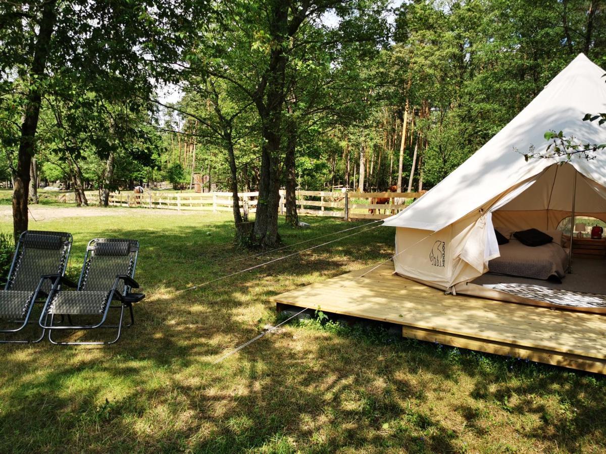 Glamping Kaliska Hotel Łochów Bagian luar foto