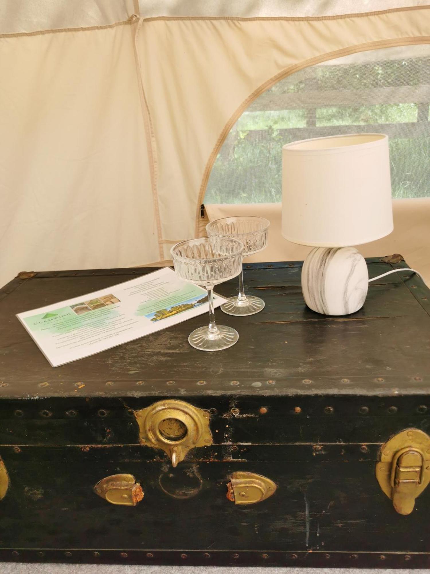 Glamping Kaliska Hotel Łochów Bagian luar foto